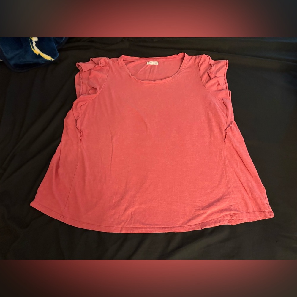 Women's Maurice’s 24/7 pink flutter sleeve top in GUC size 2